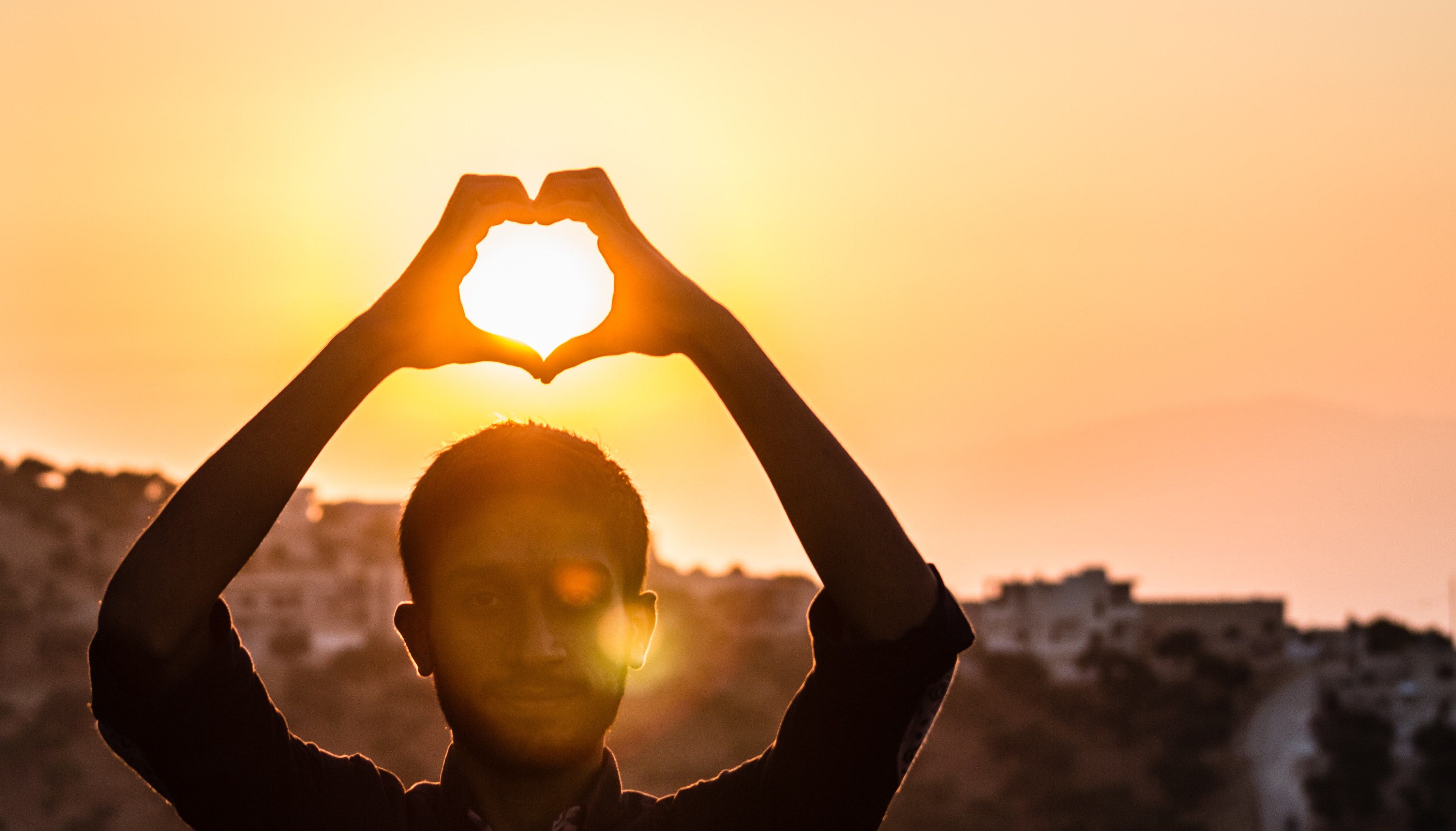 8 Ways to Support Refugees