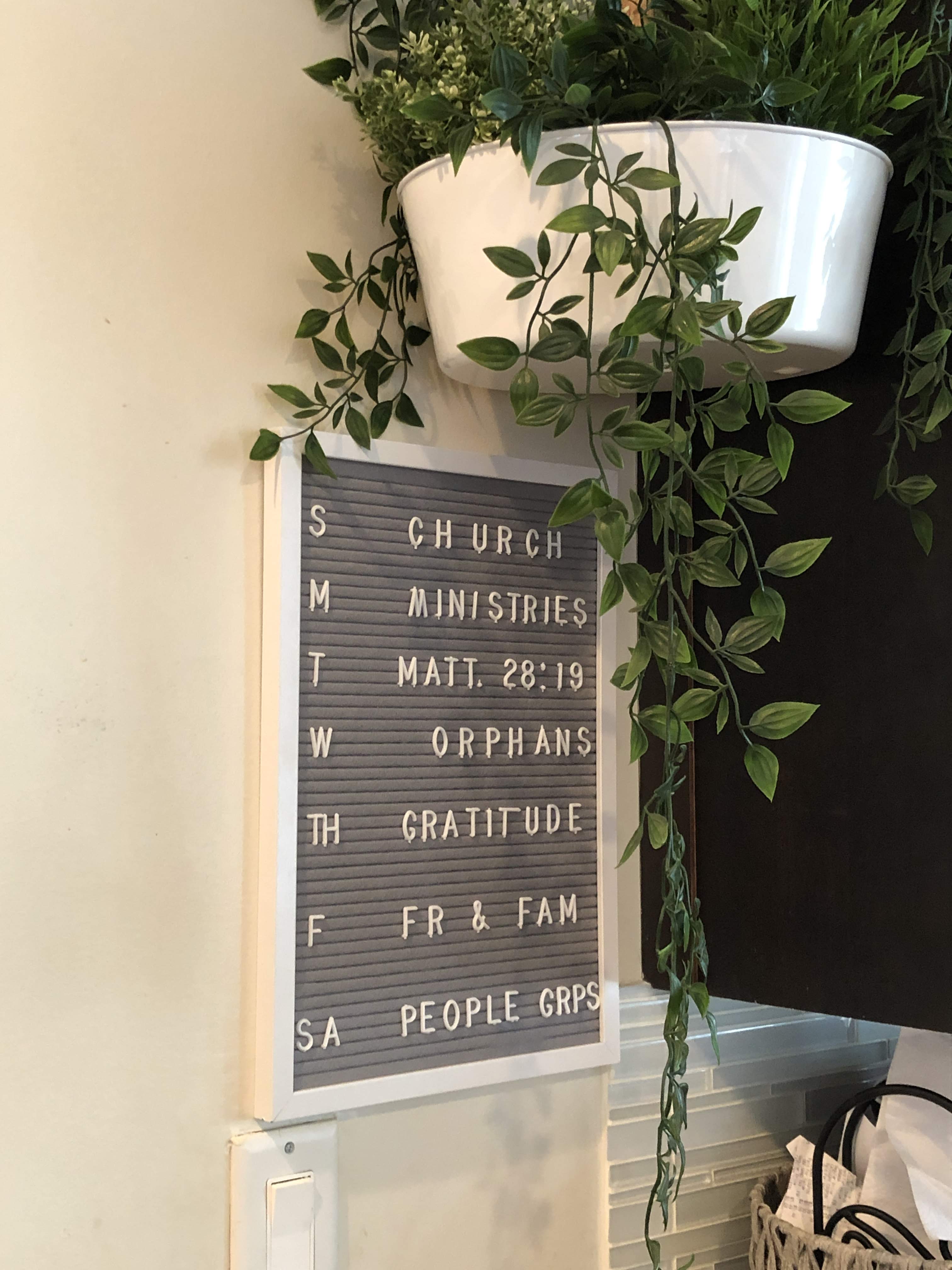 A Weekly Family Prayer Schedule